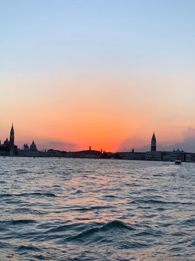 Suite Ca' Della Tana Venice Exterior photo
